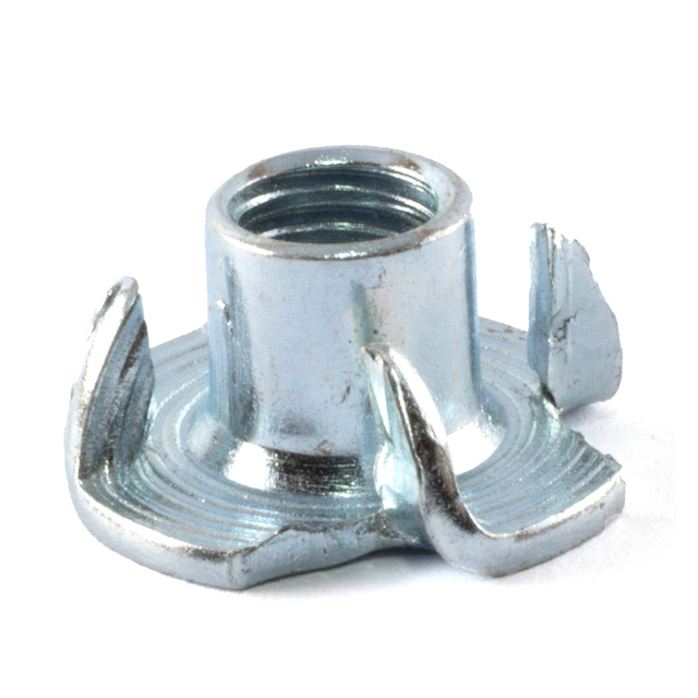 Din1624 4 প্রঞ্জড জিঙ্ক প্লেটেড কার্বন ইস্পাত টি-বাদাম টি বাদাম